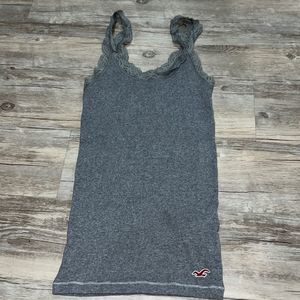Hollister tank - Lace trim